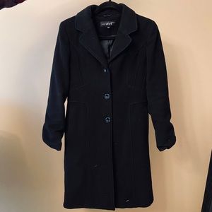 Black coat - Black Rivet